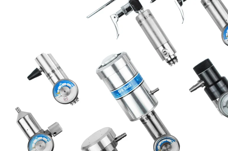 Régulateur d'extraction pour cylindres de gaz d'essai